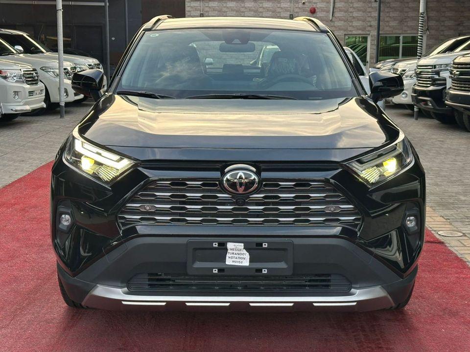 Toyota RAV4 2.0L - 4-cylinder