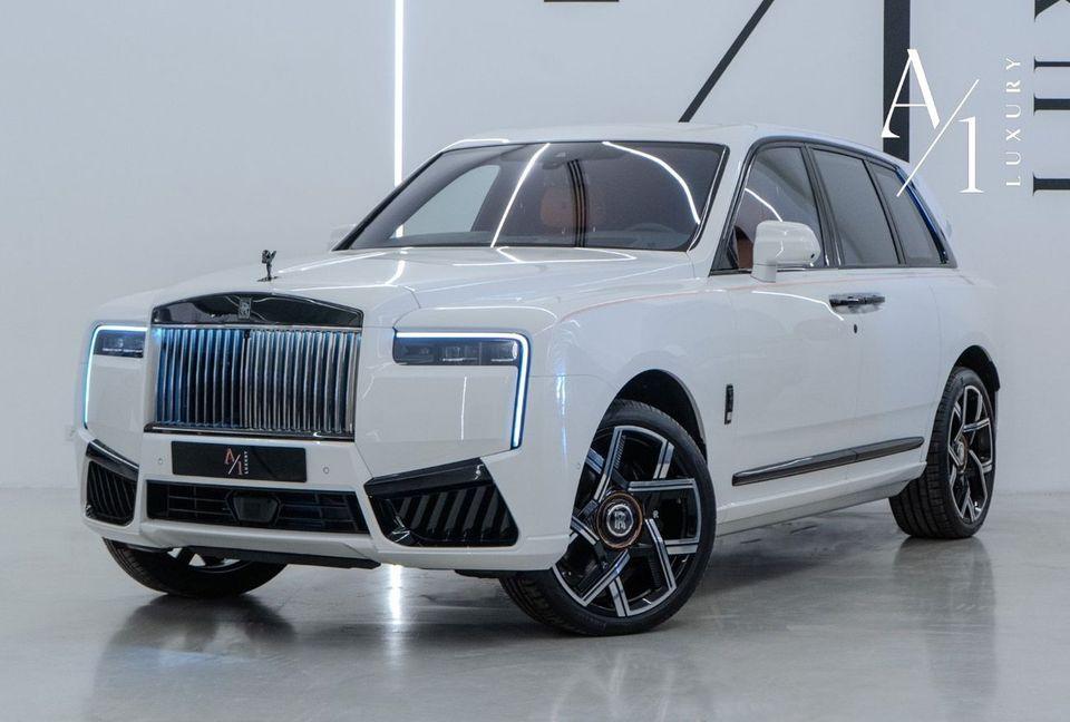 Rolls-Royce Cullinan 2025 Rolls Royce Cullinan, Black Badge, Brand New, Fully Loaded, European Spec