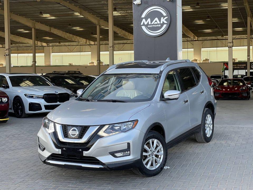 Nissan Rogue SV / 2.5L V4 / PANORAMIC SUNROOF / RADAR / 360 CAMERA / LINE KEEP ASSIST / REMOT START