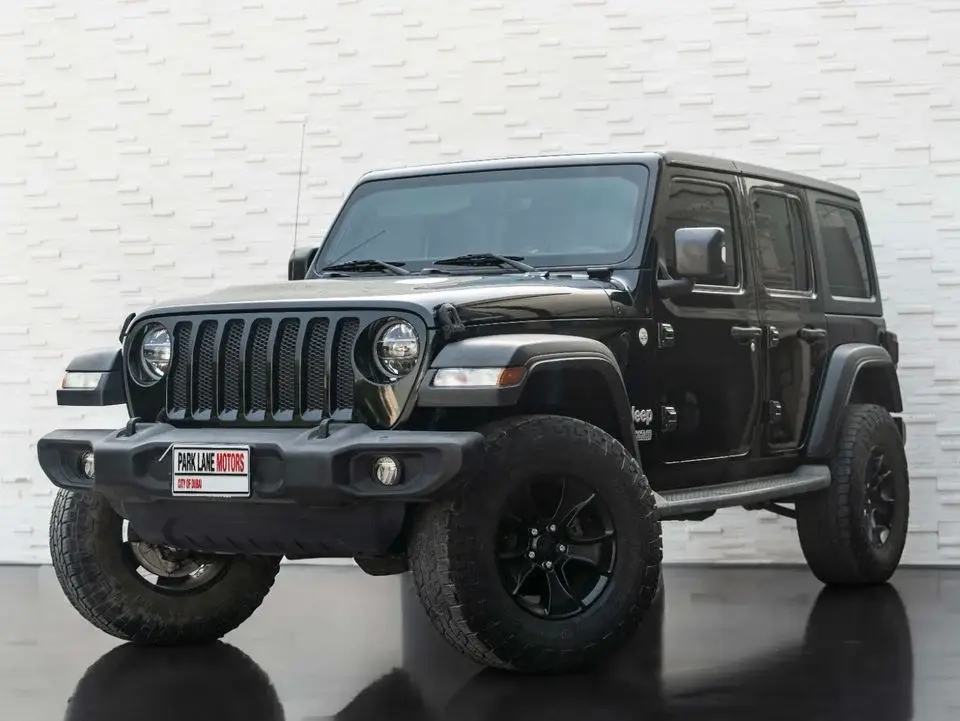 Jeep Wrangler Unlimited Sport 3.6L A/T