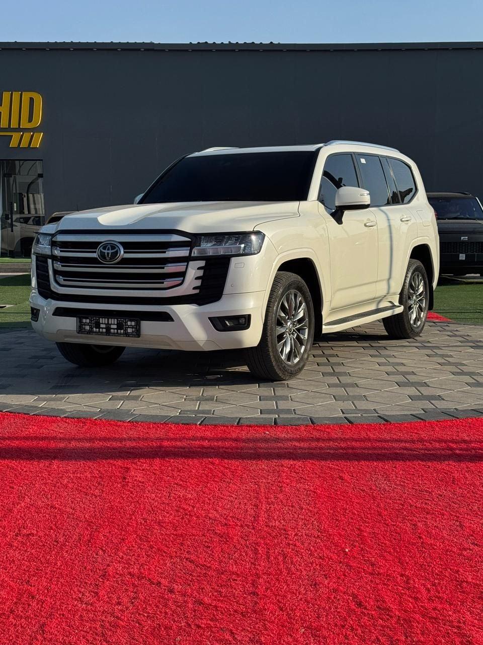 Toyota Land Cruiser VXR 3.5L