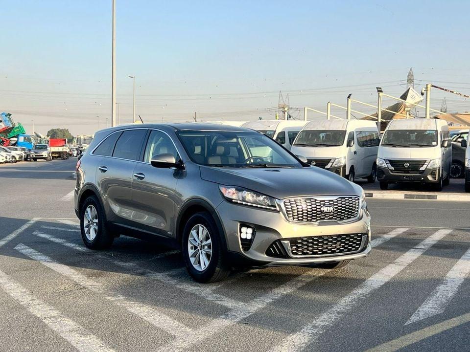 Kia Sorento 2019 Kia Sorento Mid Option 3.3L V6 - Rear Camera - AWD 4x4 - Leather Seat - Electric Seat -