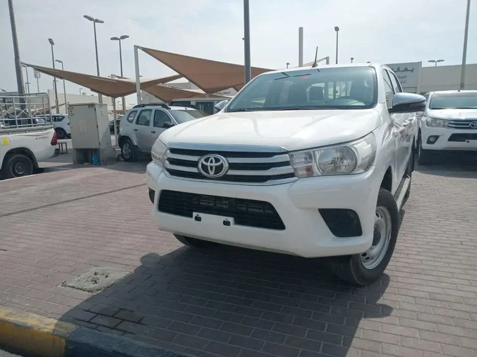 Toyota Hilux DC 2.7L 4WD PETROL MANUAL TRANSMISSION