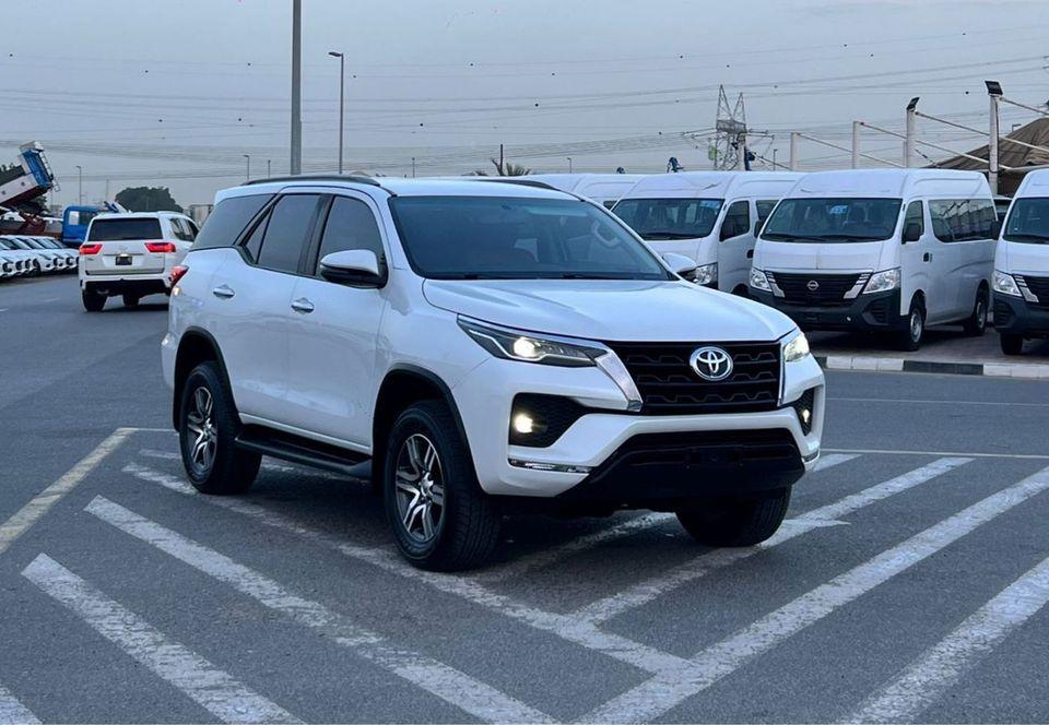 Toyota Fortuner 2023 Toyota Fortuner GX.R Full Option - V6 4.0L GCC - Rear Camera & Sensor - Leather Seat - 2 Key