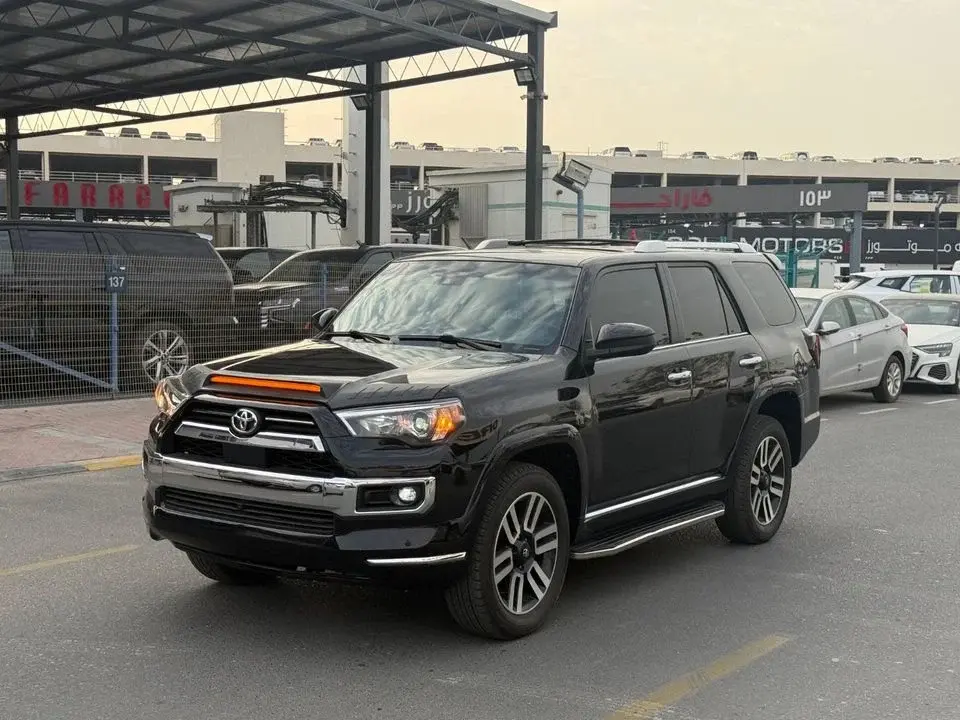 Toyota 4Runner LIMITED 360 CAMERA 4x4. SUNROOF LEADER SEAT PUSH START