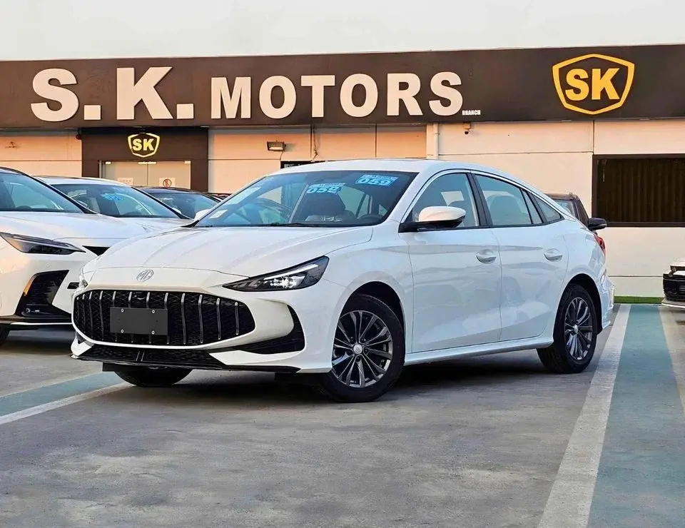 MG 5 180DVVT LUXURY / 1.5L PETROL / SUNROOF / LEATHER SEATS / FRONT & REAR CAMERA (CODE#MG5GF)