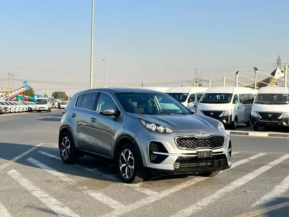 Kia Sportage 2020 Kia Spotage LX Mid-Option - 2.4L V4 - Rear Camera - Electric Seat
