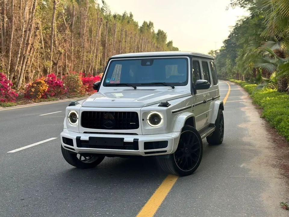 Mercedes-Benz G 500 Std 4.0L (416 HP) 2020 Mercedes-Benz G500 4.0L V8 Bi-Turbo 416 HP 104,000 KM Perfect Conditi