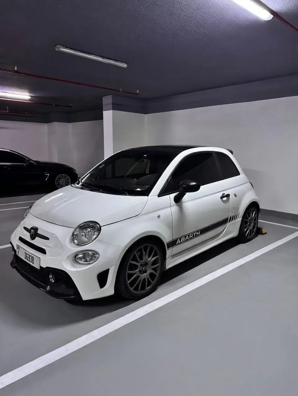 Abarth 695 1.4T Rivale (Hard-Top)