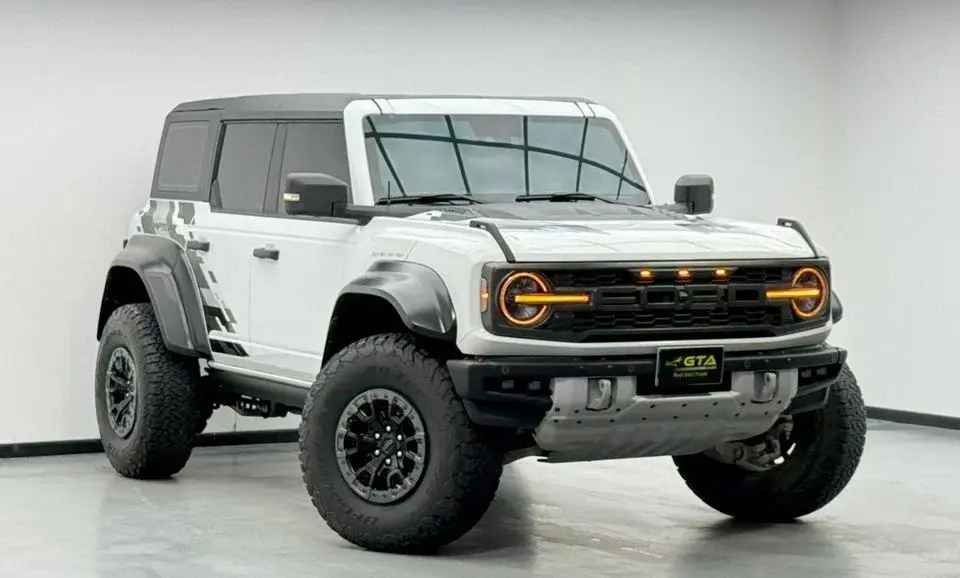 Ford Bronco Raptor 2023 Ford Bronco Raptor, 2029 Ford Warranty + Service Pack, Excellent Condition, GCC