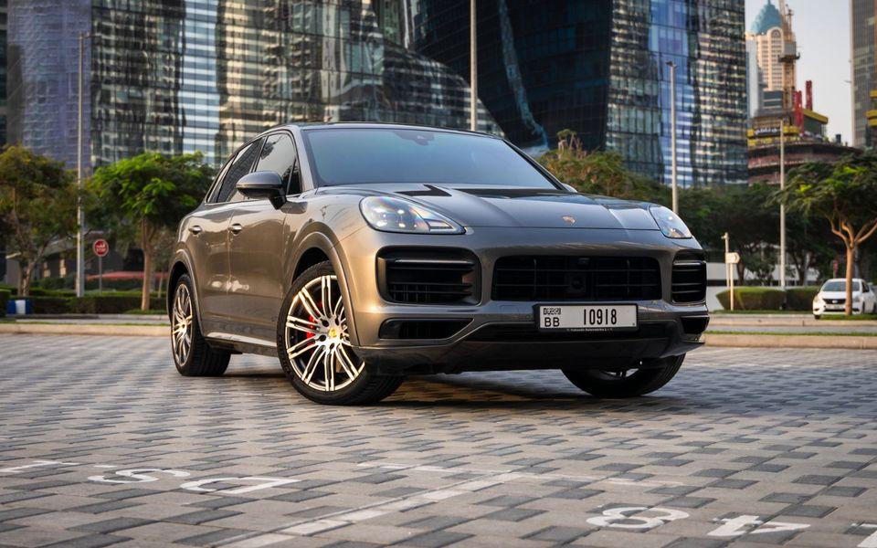 Porsche Cayenne GTS 4.0L (460 HP)
