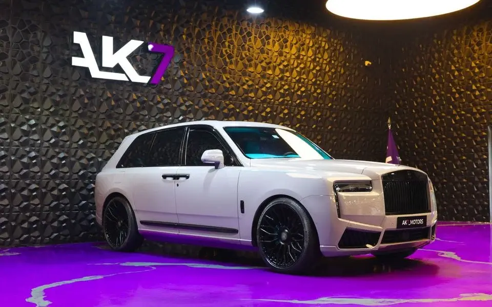 Rolls-Royce Cullinan 2019 Rolls Royce Cullinan Black Badge