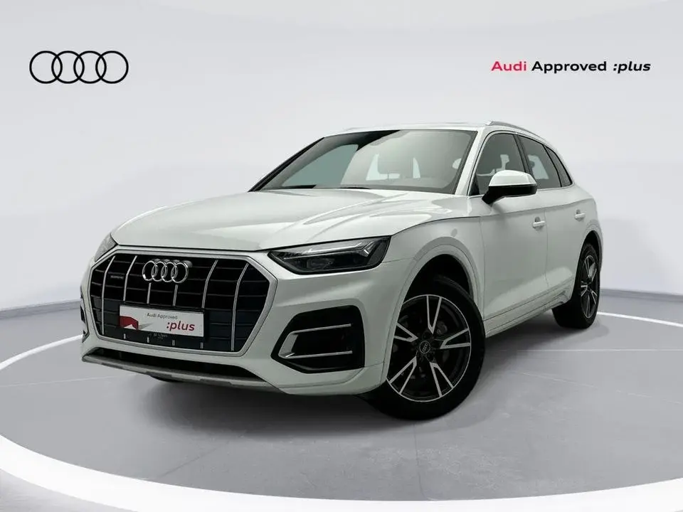 Audi Q5 45 TFSI Quattro Design 2.0L Q5 Advanced 45 TFSI quattro 245hp (Ref# 54633)