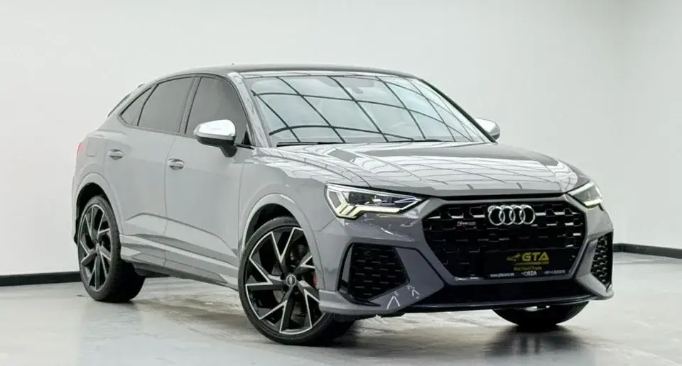 Audi RS Q3 2021 Audi RSQ3, Warranty, Carbon Fiber Interior, Fully Loaded, Excellent Condition, GCC