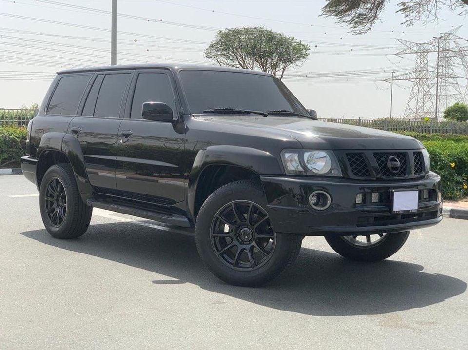 Nissan Patrol Super Safari GCC SPEC NEAT AND CLEAN