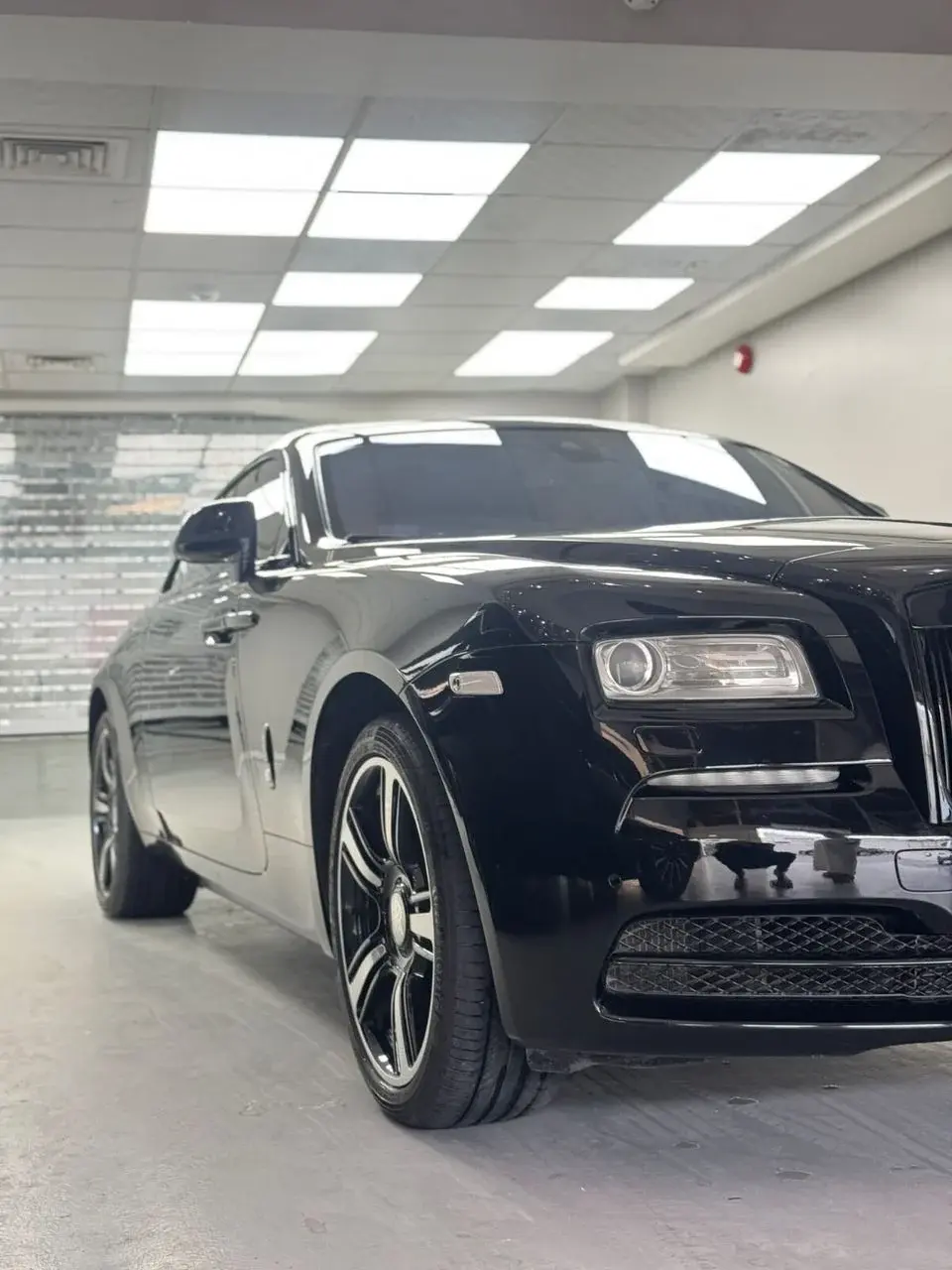 Rolls-Royce Wraith 6.6L شارة سوداء