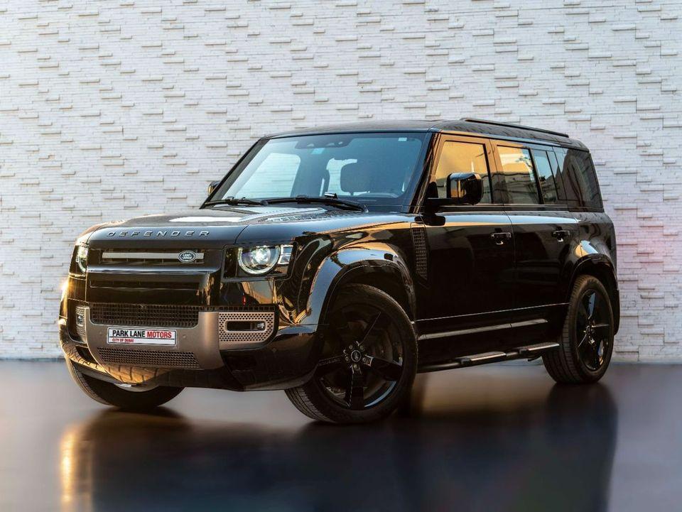 Land Rover Defender P400 110 X-Dynamic HSE 3.0L (5 Seater)