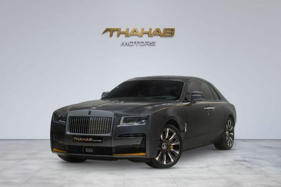 Rolls Royce Ghost 2024 SPECIAL ORDER BESPOKE TRI-TONE INTERIOR FULL OPTION LOW MILEAGE PERFECT CONDITION