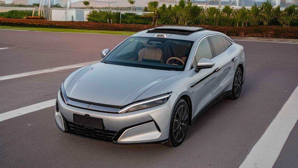 BYD HAN HAN L EV 701KM LiDAR Premium Edition 2025 Ready Stock Limited QTY