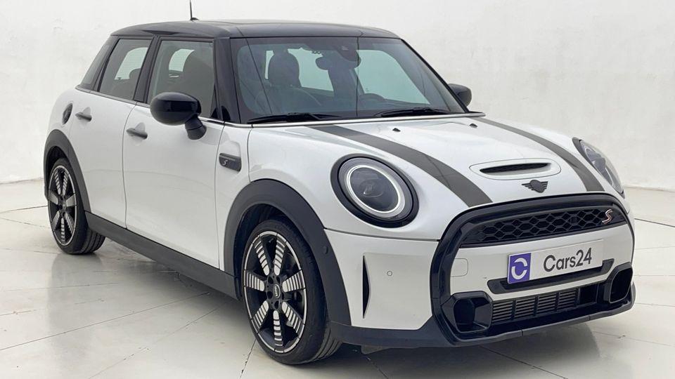Mini Cooper S 2024 S AED 1420/Month 0 DP 30 Day Return Warranty Service History