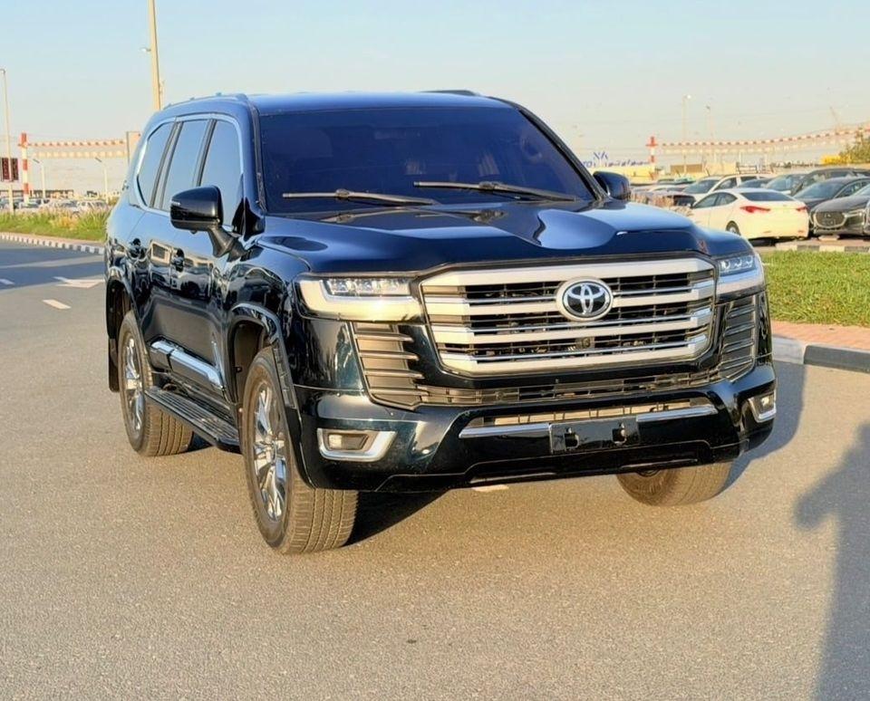 Toyota Land Cruiser GXR 4.6L Toyota landcuriser GXR V8 Years 2016 upgrade inside and outside 2025 Petrol