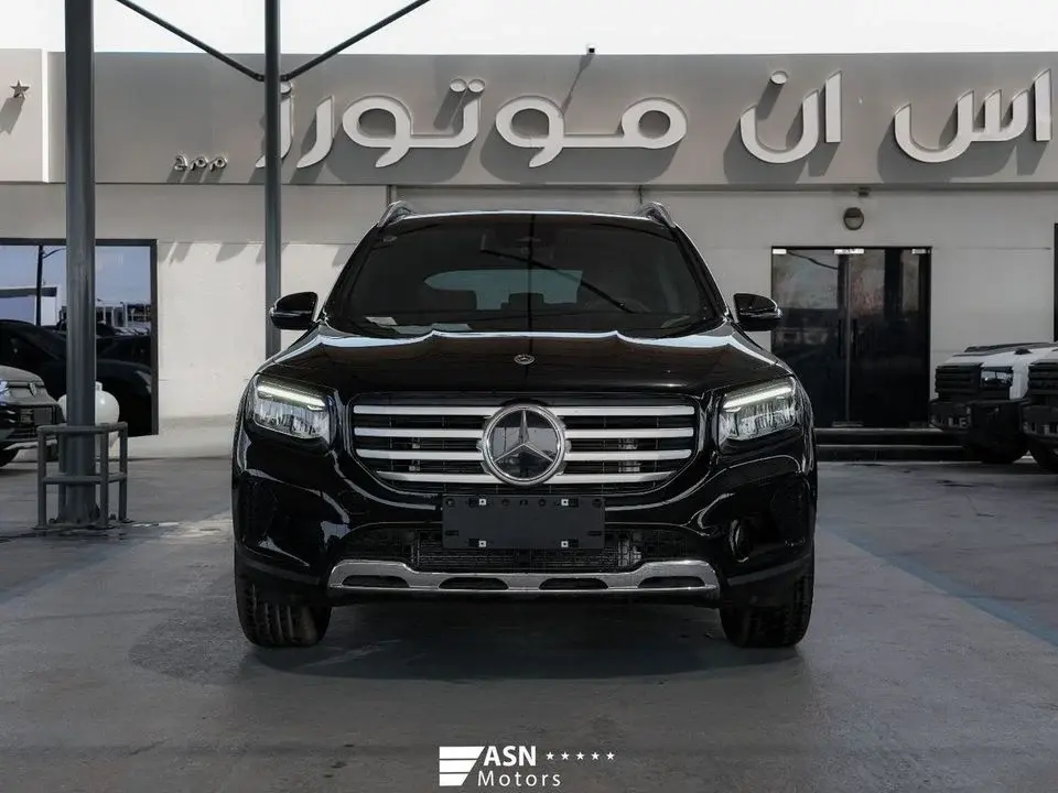 Mercedes-Benz GLB 200 Luxury 7 Seater 1.3 Turbo (Export Price)
