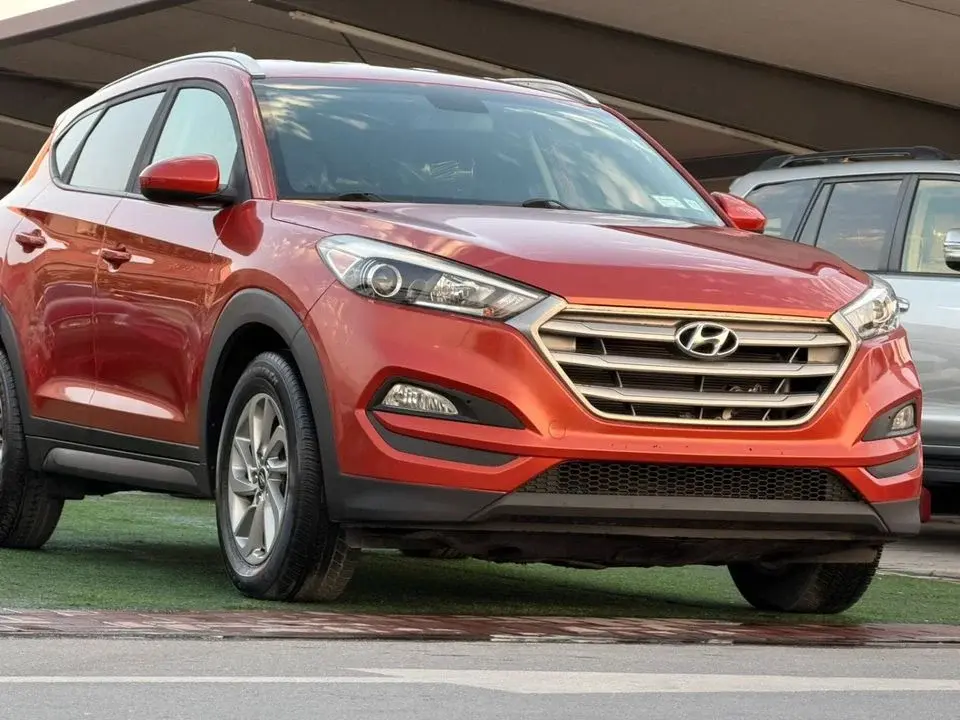 Hyundai Tucson imported with customs papers, number 2
