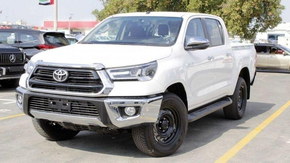 Toyota Hilux Toyota Hilux 2.7L Manual Petrol GCC MY 2024
