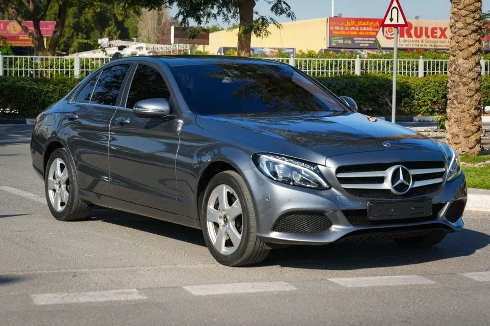 Mercedes-Benz C 200 2018 KOREAN SPECS!! IMMACULATE CONDITION