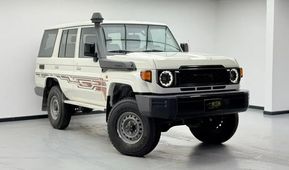 Toyota Land Cruiser 2024 Toyota Land Cruiser 76, Warranty, Almost New, GCC