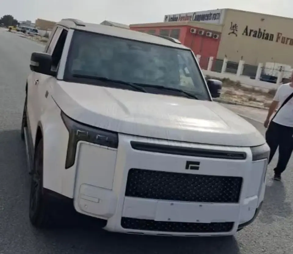 ROX Adamas Admas 7seater white-orange