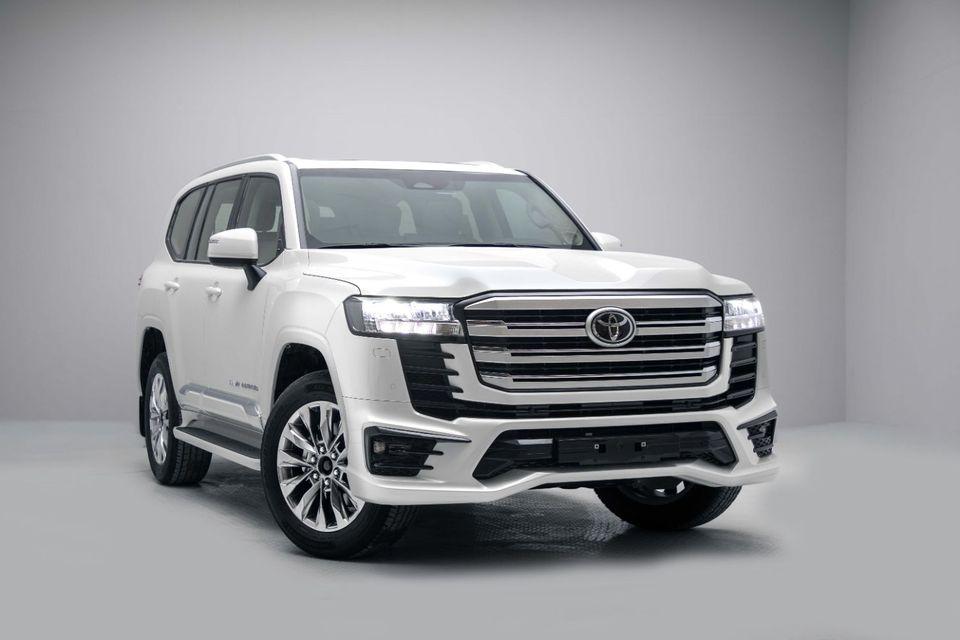 Toyota Land Cruiser LC300 GXR 3.5L - White Pearl Inside Beige Export Only