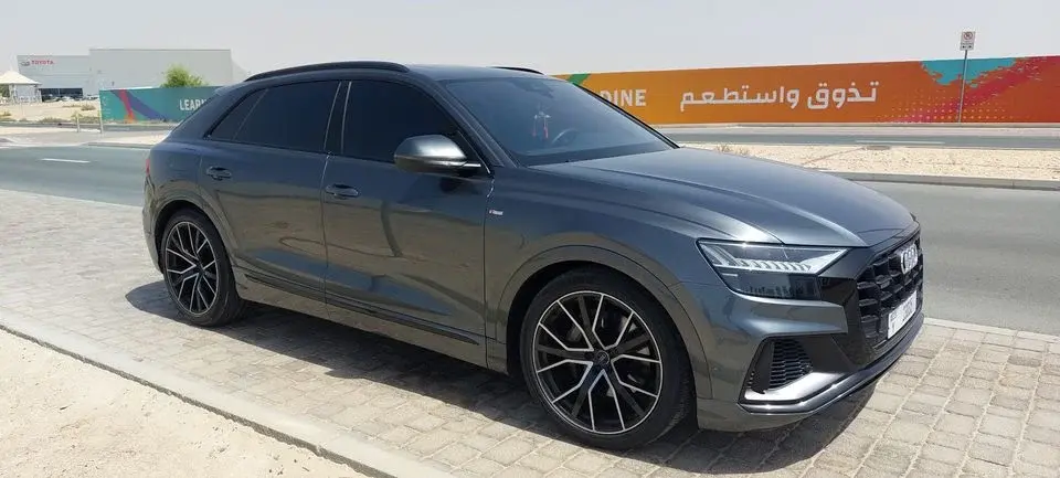 Audi Q8 55 TFSI quattro S-Line 3.0L (336 HP)