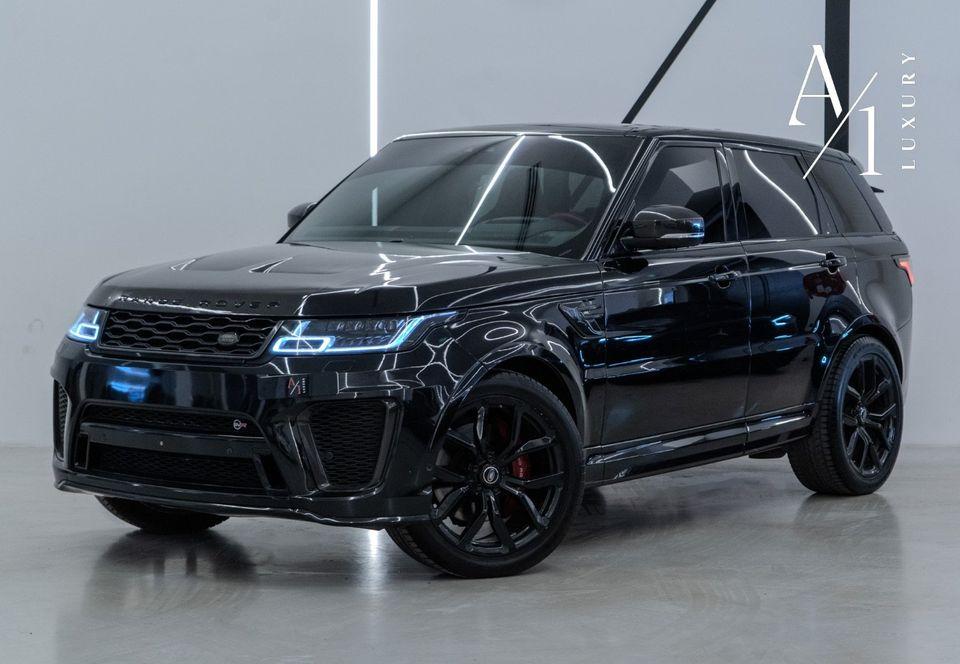 Land Rover Range Rover Sport SVR 5.0L (550 HP) 2019 Range Rover SVR, Fully Loaded, Excellent Condition, Carbon Fibre Package, GCC