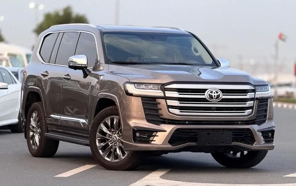 Toyota Highlander 2022 Model GXR 4.0L Engine Full Option Very Clean And Perfect Condition