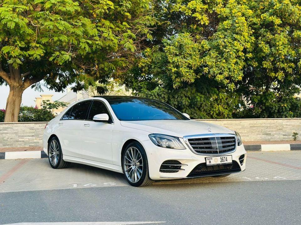 Mercedes-Benz S 560 Std 4.0L (463 HP)