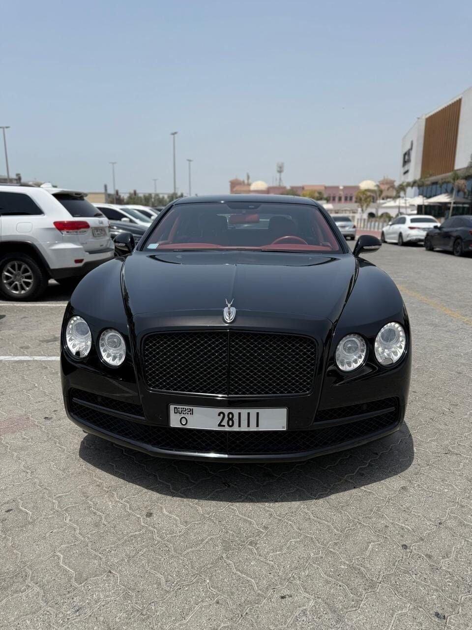 Bentley Flying Spur v8