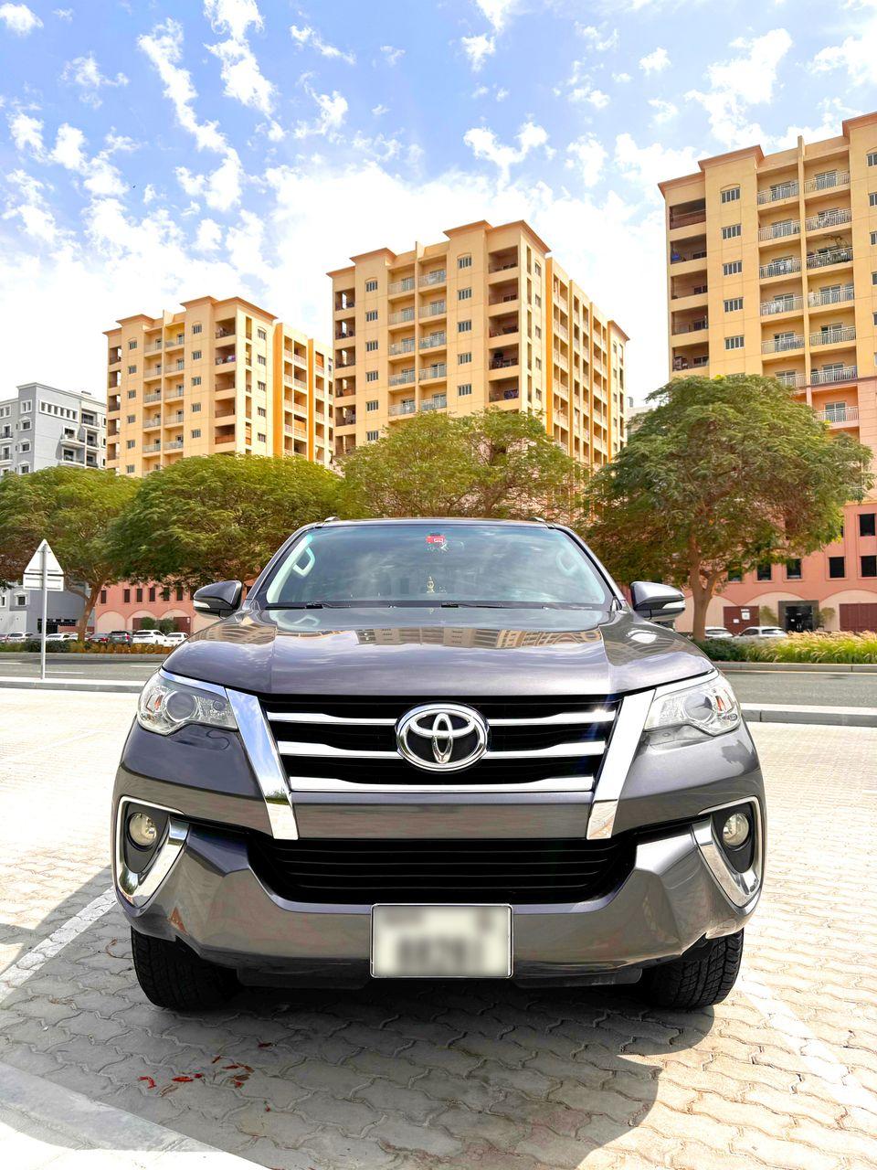 Toyota Fortuner EXR 2.7L 4WD