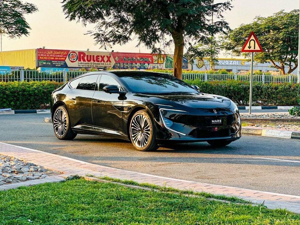 Avatr 12 2024 AVATR 12 Performance AWD 94.5 kWh 578 Hp Range (700 Km) Law Mileage (18,000 Km) Warra