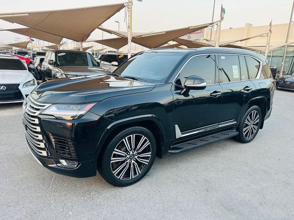 Lexus LX600