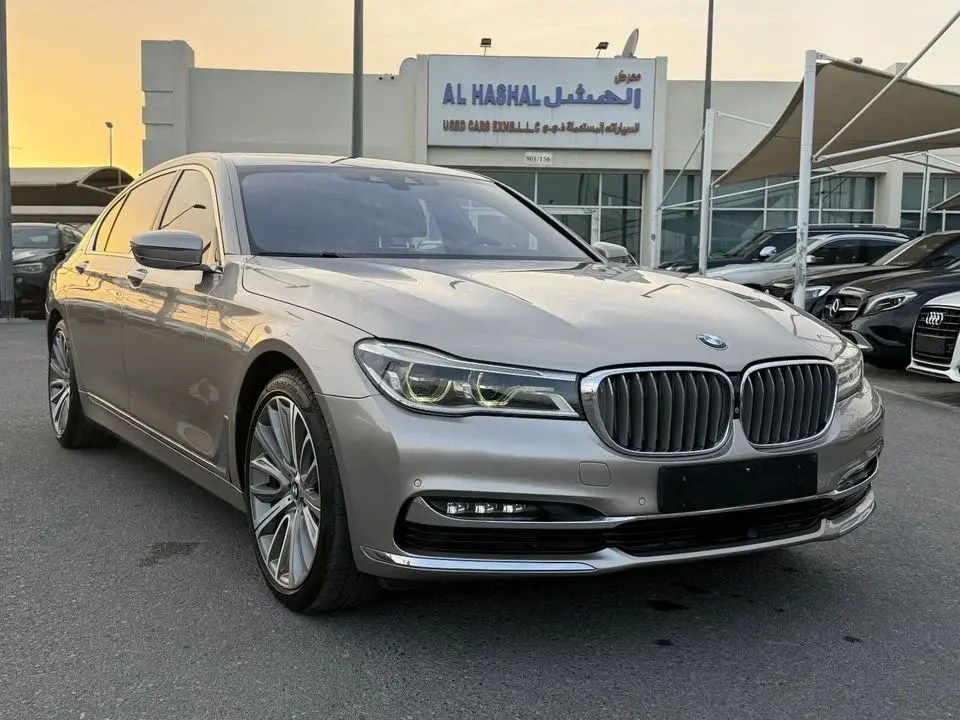BMW 740Li LUXURY