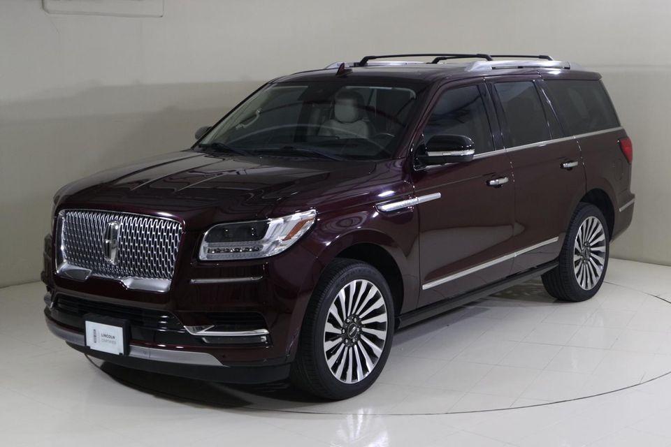 Lincoln Navigator Reserve 3.5L N1520 / AL TAYER MOTORS AL QOUZ SHOWROOM
