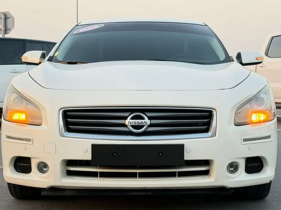 Nissan Maxima full option, sunroof