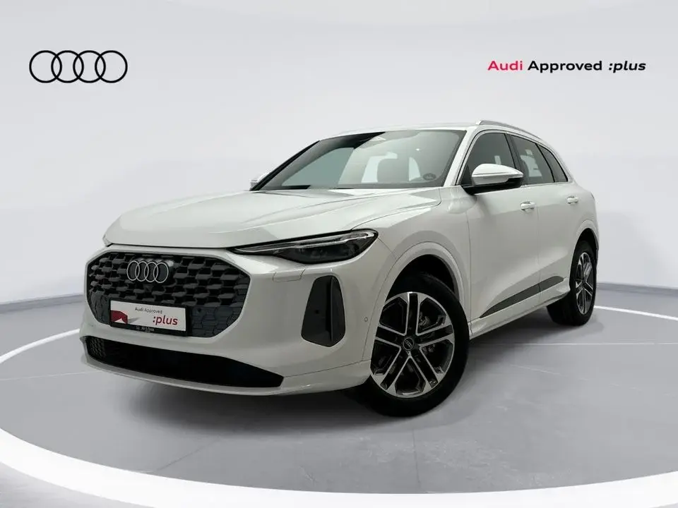 Audi Q5 45 TFSI Quattro 2.0L Q5 SUV TFSI quattro 204hp (Ref# 45595)