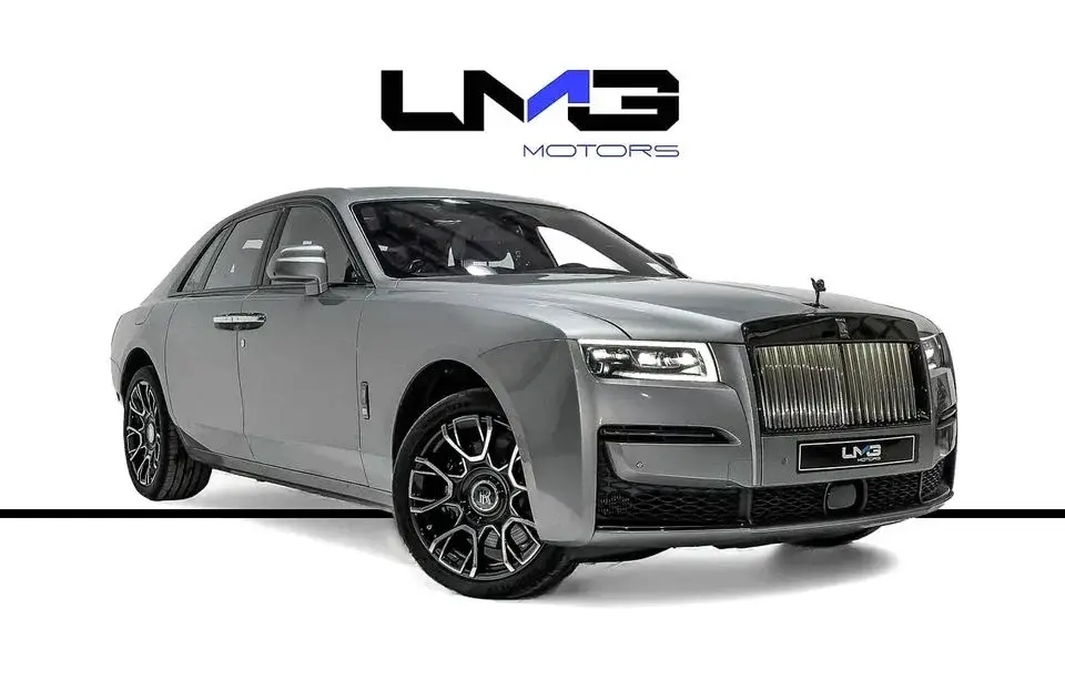 Rolls-Royce Ghost Black Badge 6.6L BLACK BADGE DELIVERY MILEAGE STARLIGHT REAR TVS CARBON RIMS