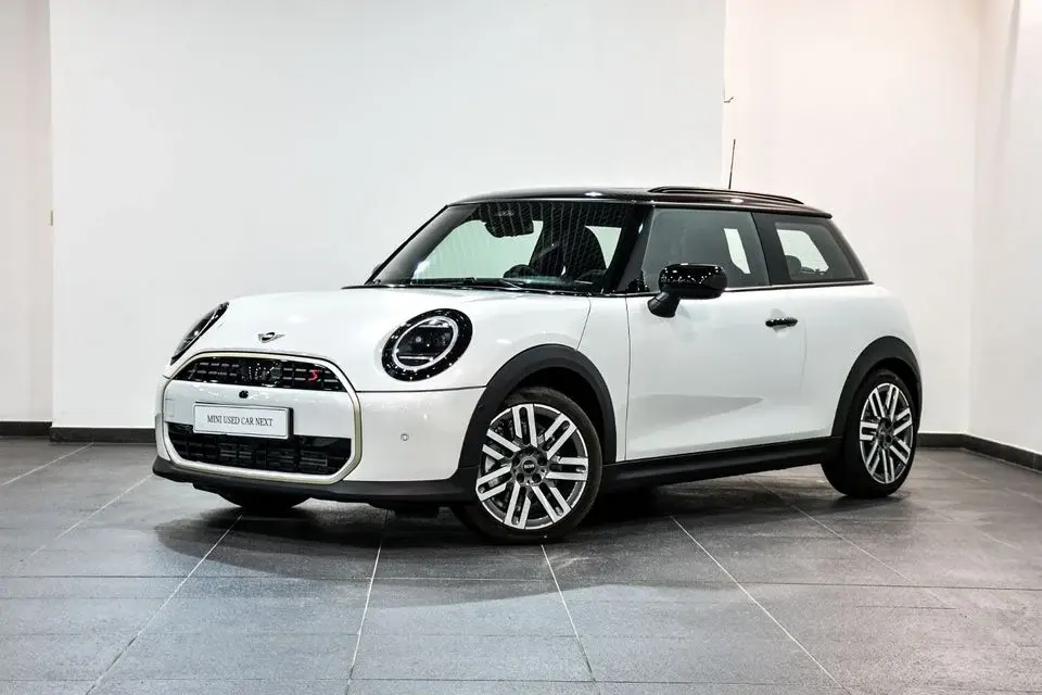 Mini Cooper S Mini Cooper S 3 Door Luxury without Jcw Kit