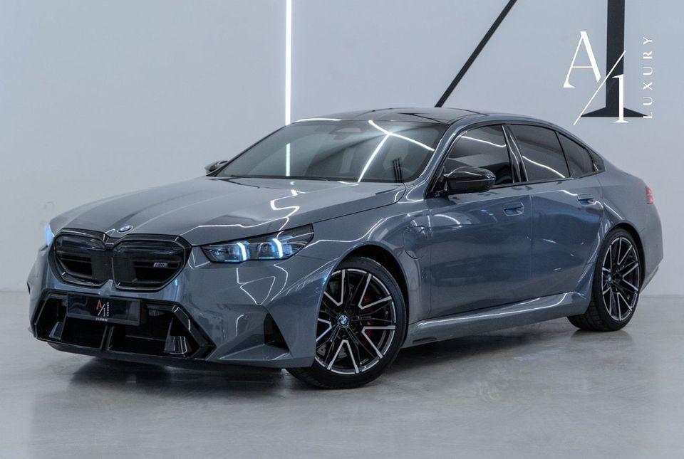 BMW M5 2025 BMW M5, With Warranty, Fully Loaded, Carbon Fibre Accents, GCC Specs