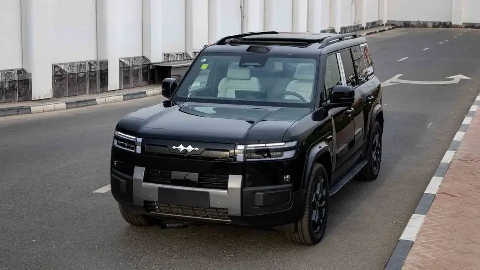 BYD Leopard Titanium 7 DM-i 190KM 4WD ULTRA EDITION SMART DRIVING 2025 For Local Registration +10%