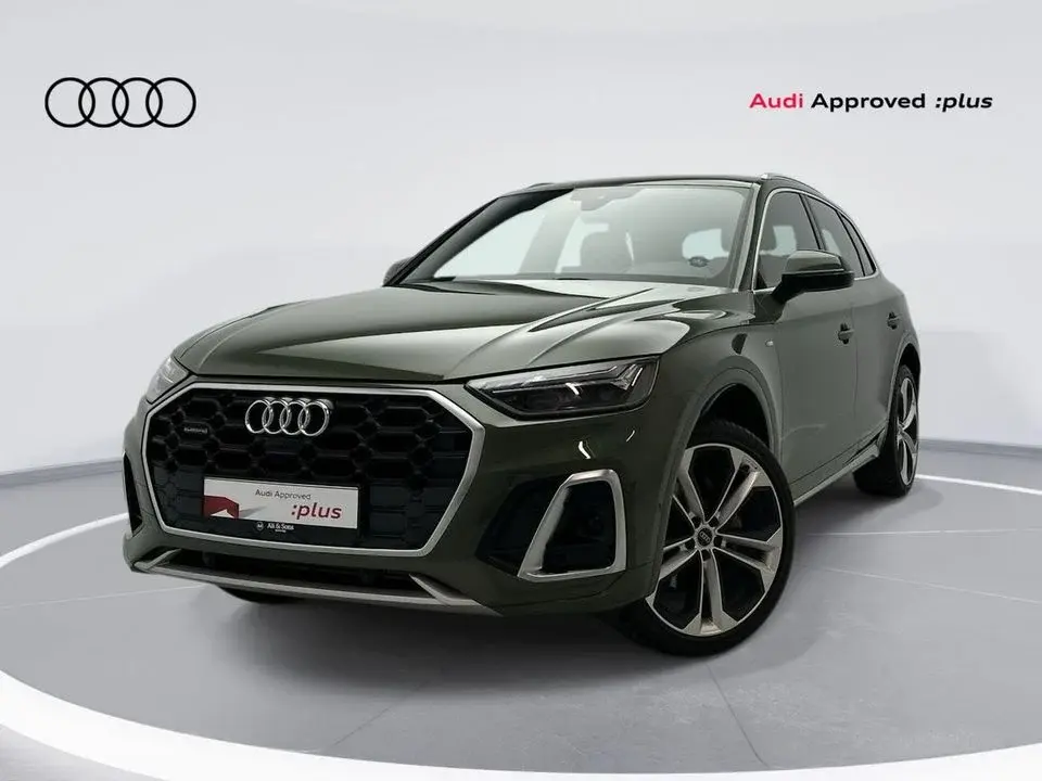 Audi Q5 45 TFSI quattro S Line 2.0L (245 HP) SUV Q5 S line 45 TFSI quattro 249hp (Ref# 2048320)