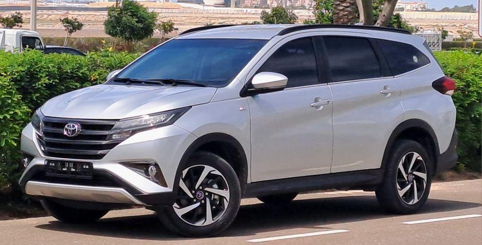 Toyota Rush GX 1.5L RUSH GX 2022 AGENCY MAINTAINED 1.5L SILVER COLOR 7 SEATER GCC (677-MONTHLY)